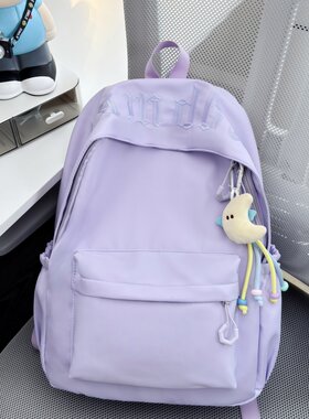 日系刺绣清新可爱大容量双肩包