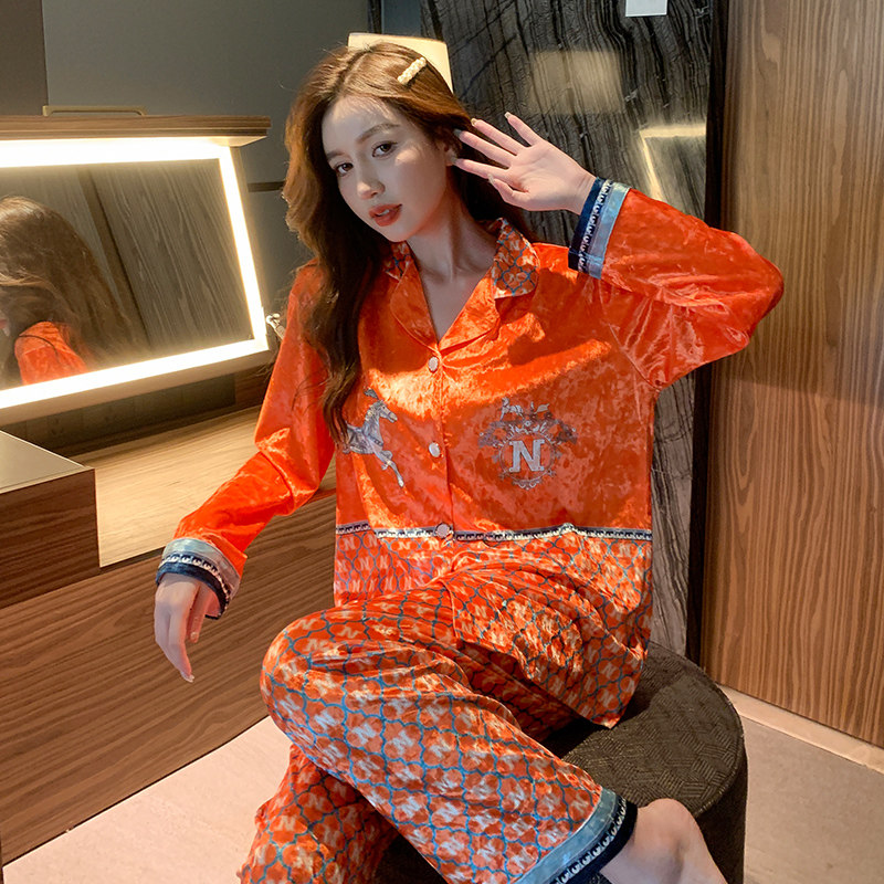 睡衣女金丝绒长袖家居服套装