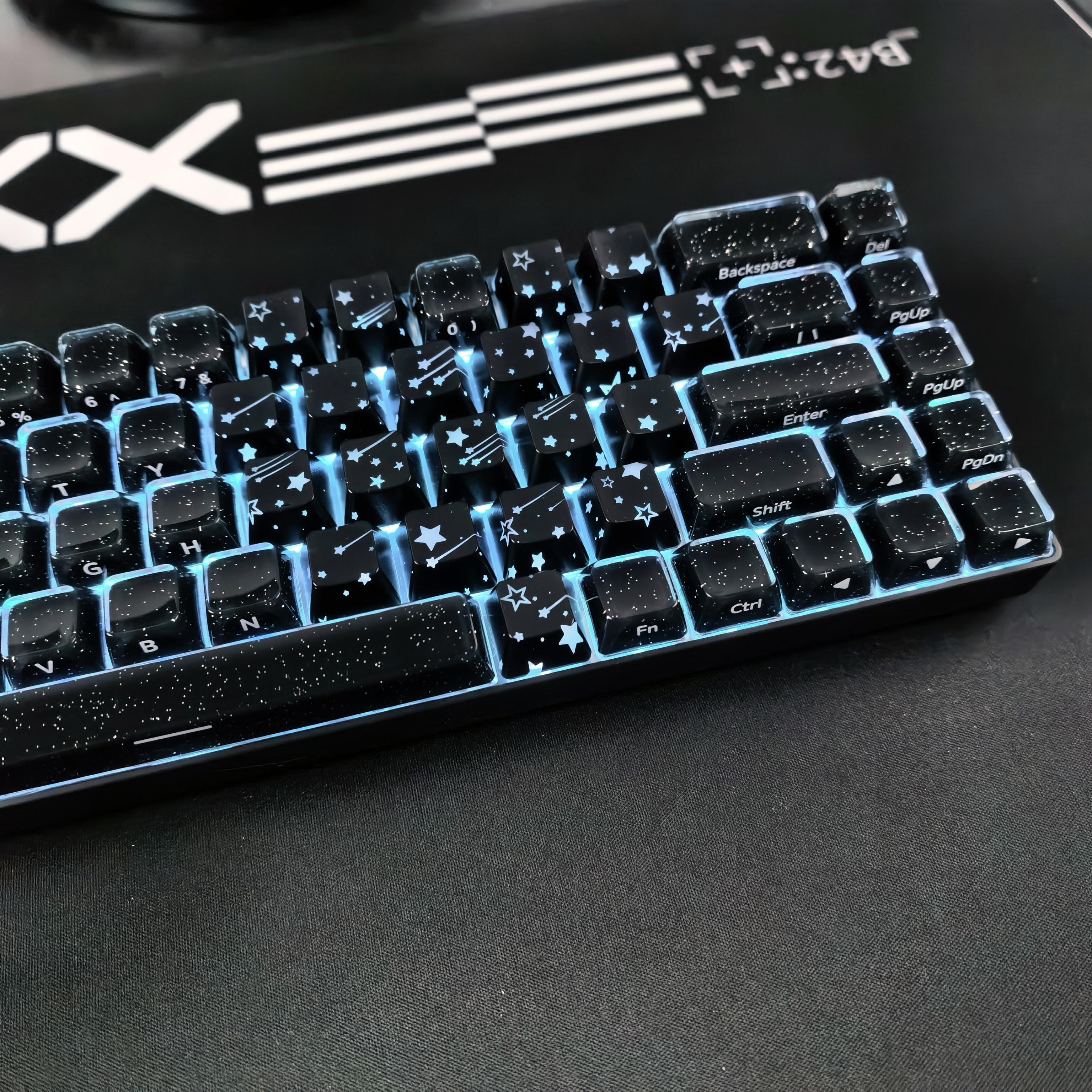 XVX黑色果冻2.0拼流星爱心键帽适配EV63迈从Ace68魔导士made68ATK