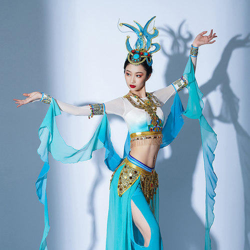 敦煌飞天异域风情服装