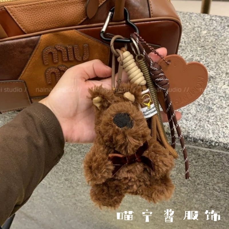 棕色西高地挂件miu系风皮革爱心包包挂饰毛绒可爱潦草小狗钥匙扣