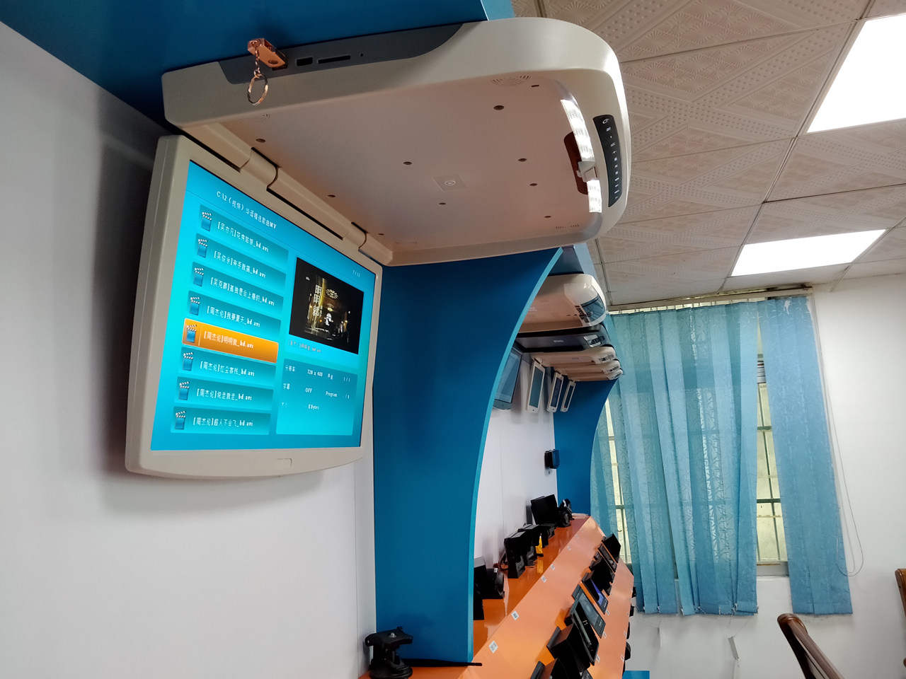 22寸吸顶显示器DVD屏1080P安卓大电视房车客车商务显示屏后排影像