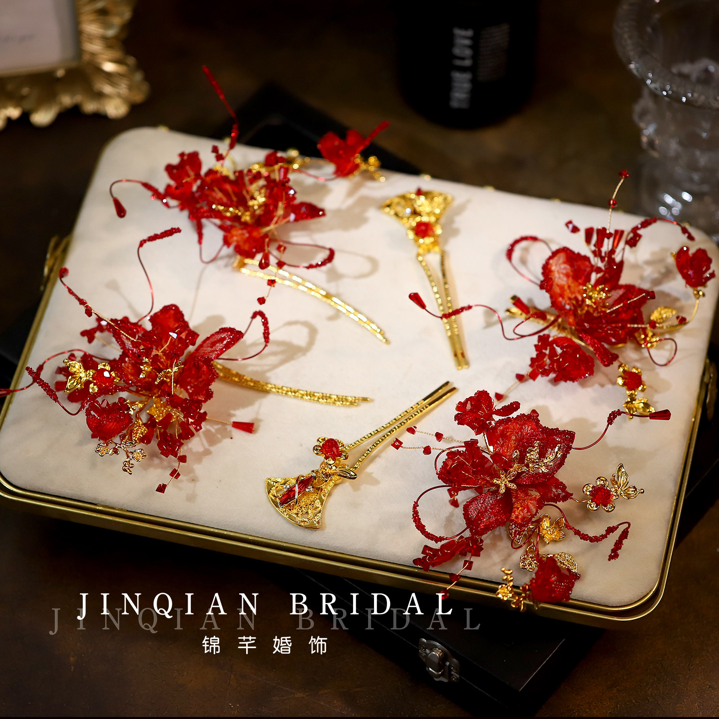 高级新中式红色秀禾新娘发饰