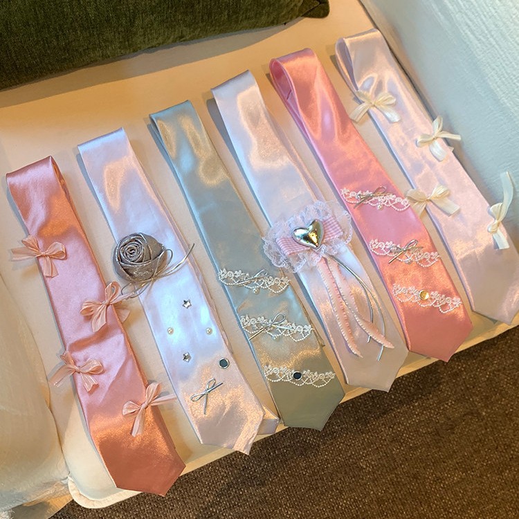 个性甜心粉爱心水钻领带