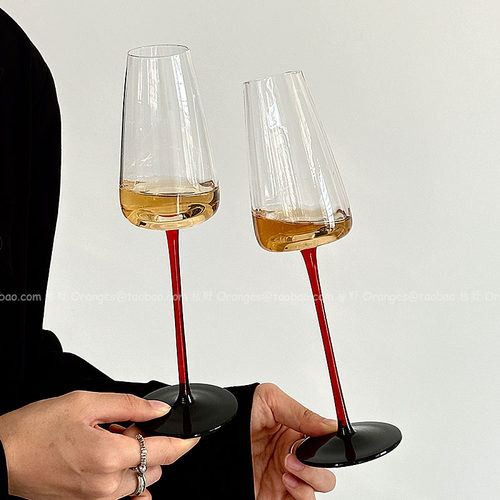 高档红领结香槟杯微醺甜酒杯