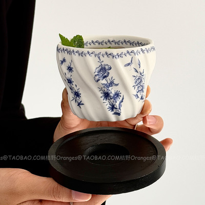 Oranges复古手作不规则青花兰杯