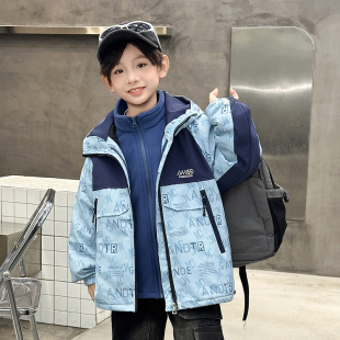 男童冲锋衣外套秋冬款洋气儿童冬装夹棉加厚风衣中大童可拆三合一
