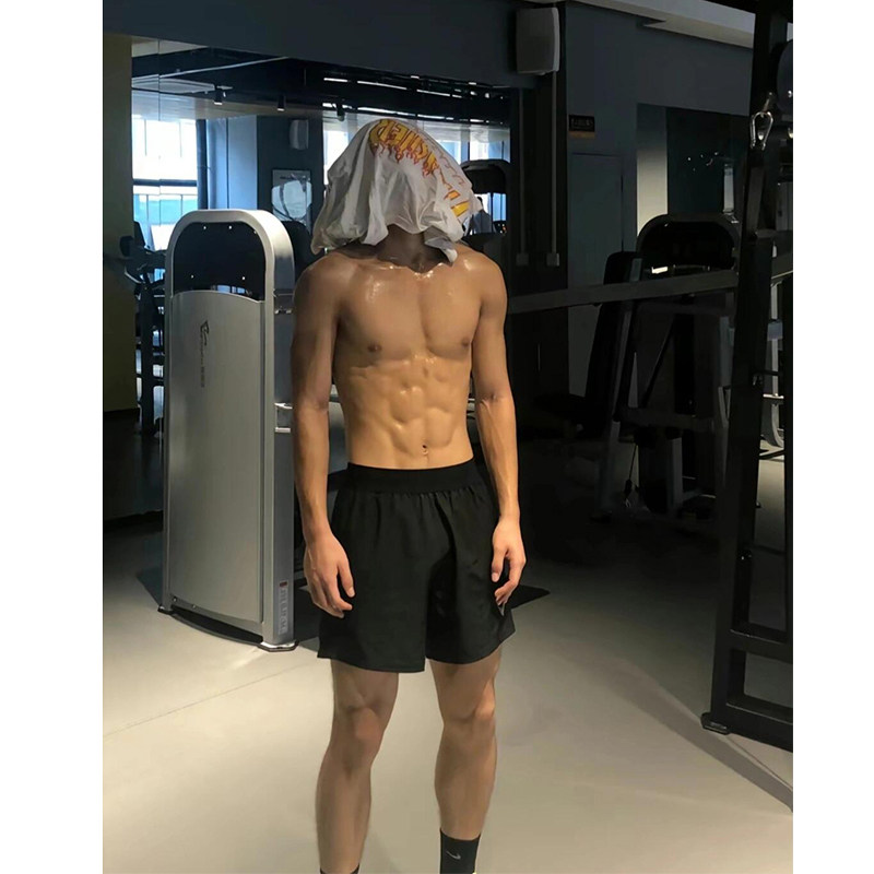 黑色尼龙速干短裤男夏季美式复古健身篮球运动冰丝裤不过膝三分裤,男装,短裤,淘宝优惠券,粉丝福利购,淘宝优惠卷