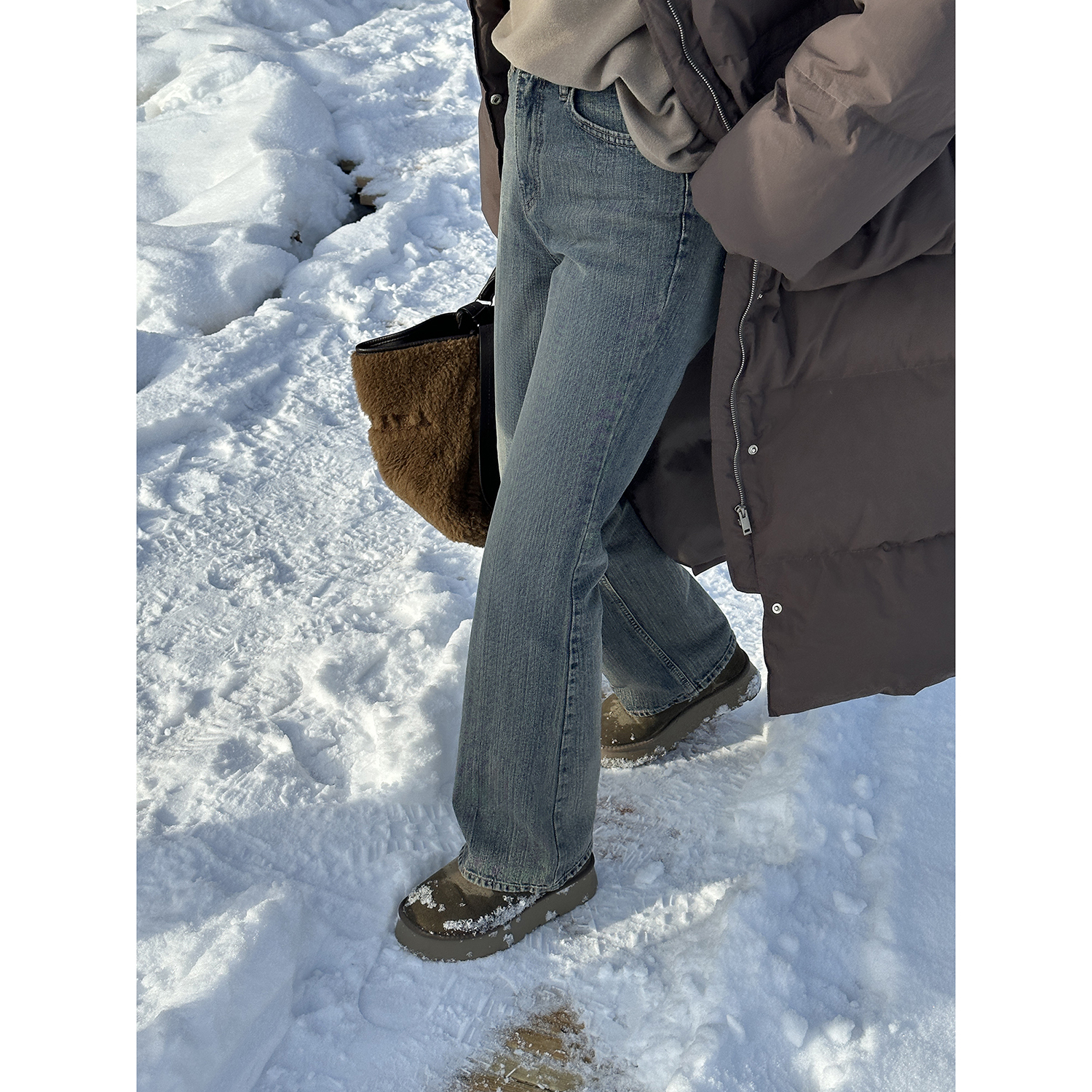 特调水洗色复古微喇牛仔裤