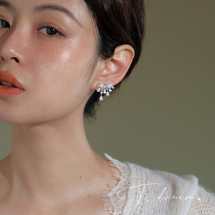 法式 闪锆珍珠耳环女小众设计高级感耳饰耳钉2026新款 水滴风铃