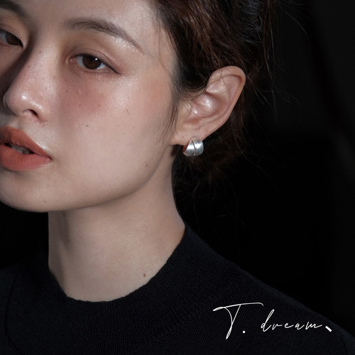 nicedream法式高级感拉丝银耳钉