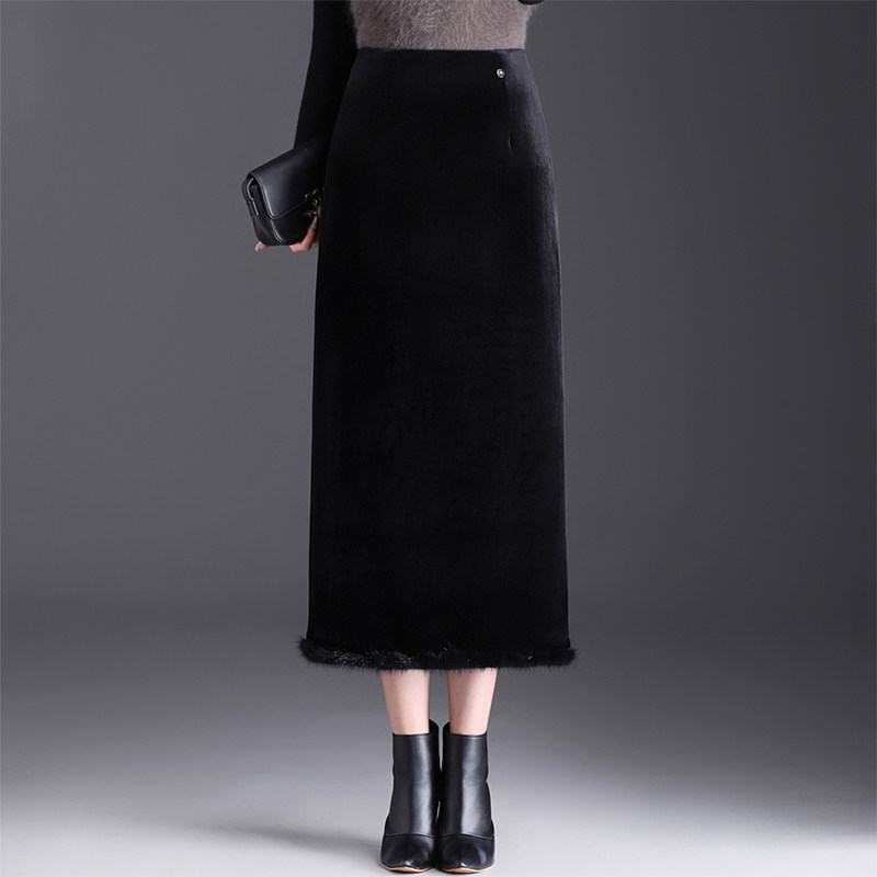 黑色毛边丝绒直筒半身裙女秋冬新款中长款显瘦洋气包臀一步裙