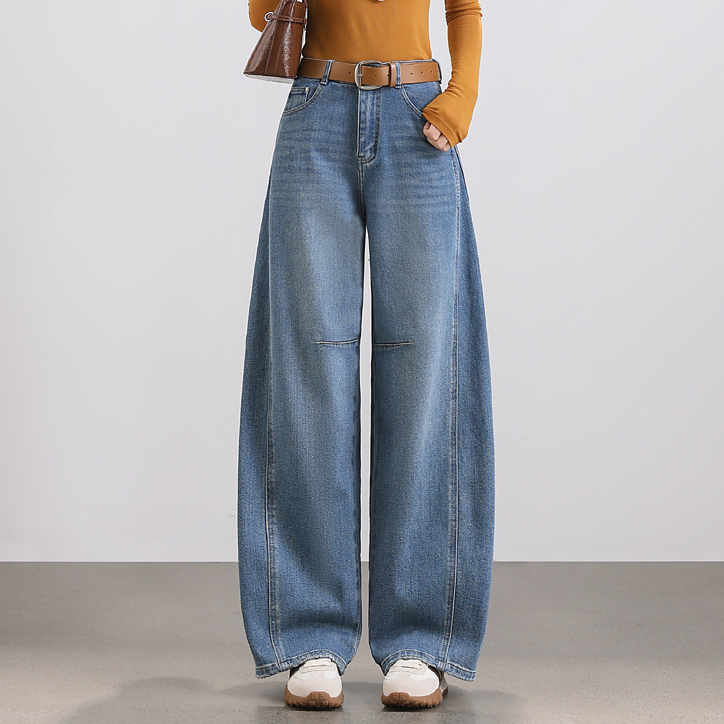 2026年春季新款高腰弯刀牛仔裤女宽松显瘦阔腿裤时尚百搭休闲长裤