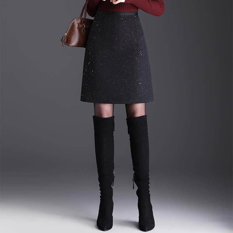 秋冬设计感亮片毛呢半身裙女2025新款百搭显瘦高腰包臀a字短裙子