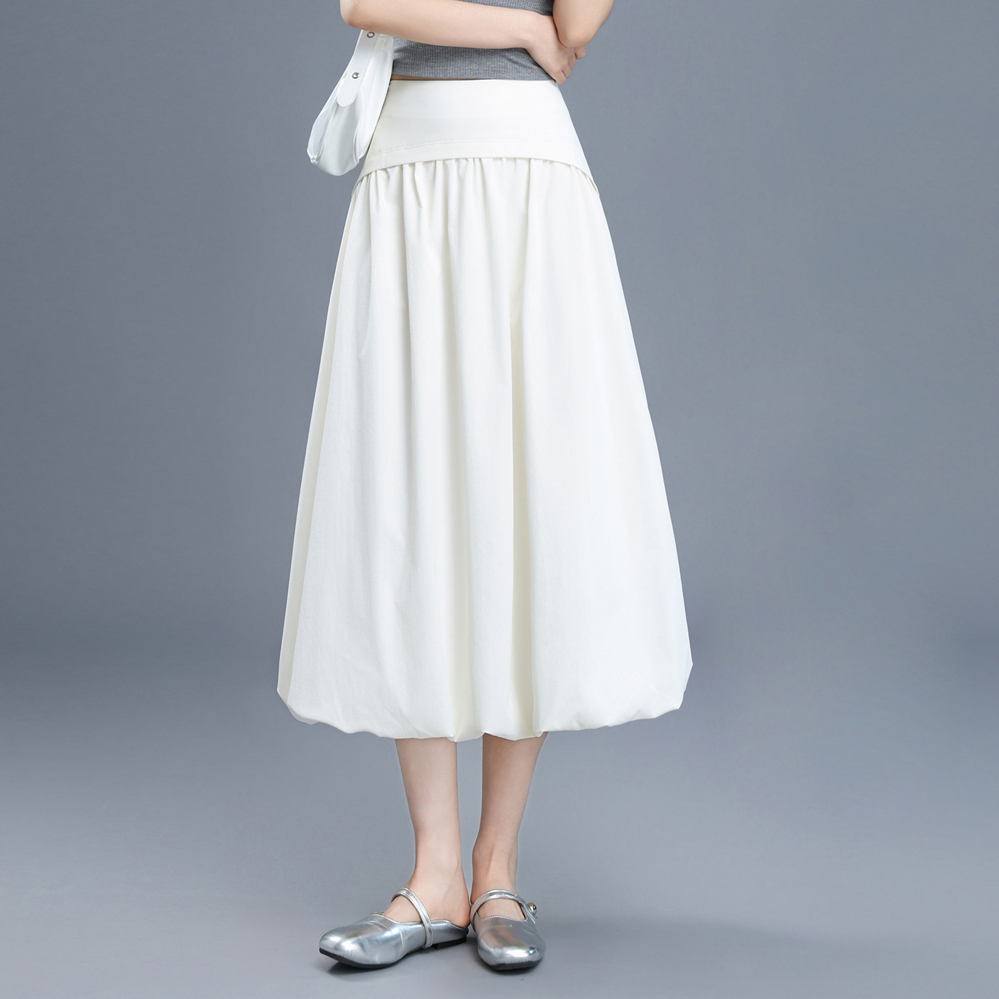 白色高腰显瘦A字半身裙女2026春夏中长遮肉显瘦花苞裙温柔半身裙