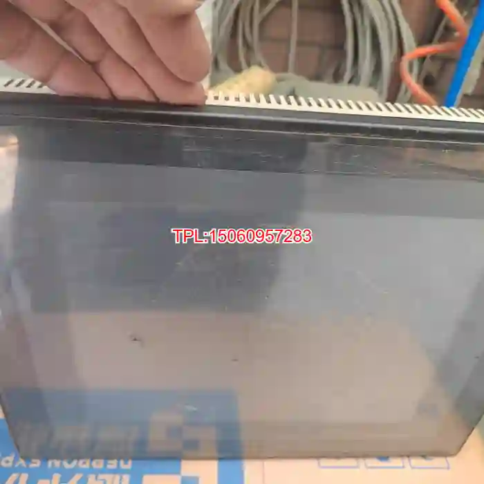 【议价】OMRON   NT631C-ST152B-EV2二