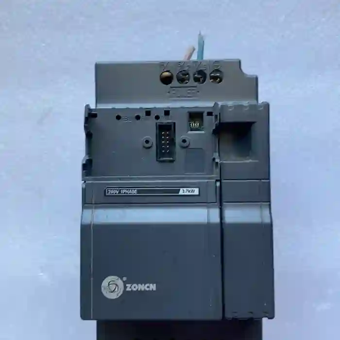 【议价】原装众辰拆机变频器