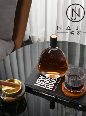 罗曼提新款样板间梅根黑色烟灰缸客厅茶几边几边柜酒店饰品摆件