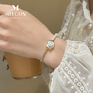 珍珠山茶花手链女2024年新款爆款小众轻奢高级感精致学生闺蜜首饰