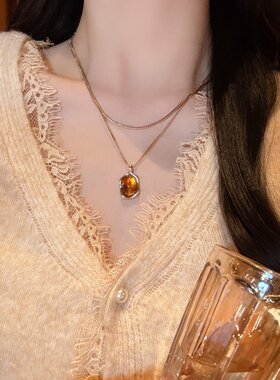 轻奢金色琥珀虎眼石毛衣链女