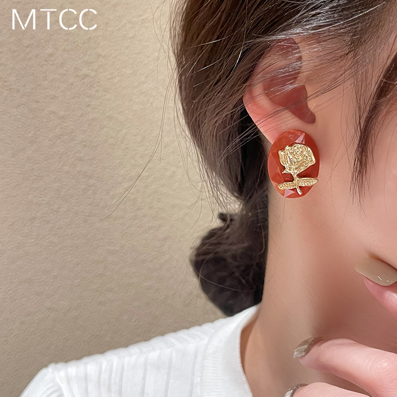 S925银针复古宫廷感椭圆港风耳钉女玫瑰花温柔气质超仙耳环时髦