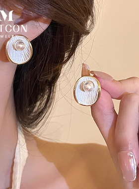 棉条虫法式合金女白色珍珠耳环