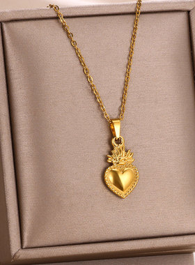 跨境欧美简约不锈钢爱心项链女小众潮流独特设计感锁骨链厂家