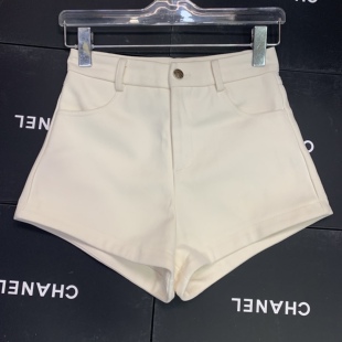 秋冬季韩版洋气高腰显瘦修身呢料短裤女配腰带休闲裤