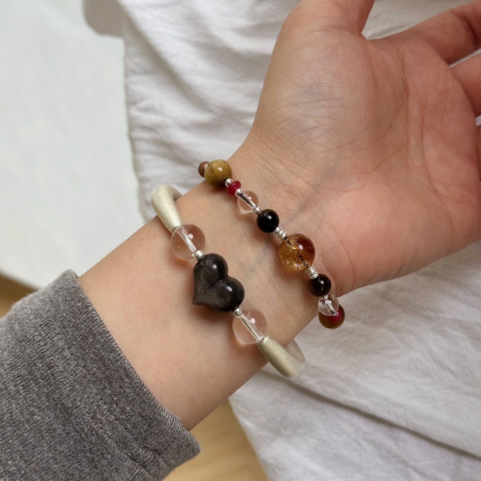 眼观s999银黑曜石爱心足银弯管手镯黑玛瑙水晶设计个性小众时髦