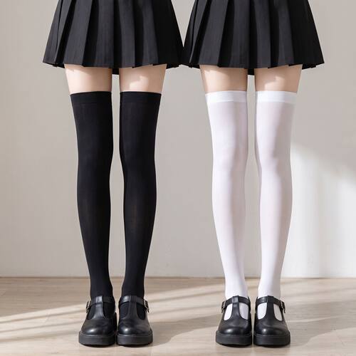 日系学院风少女丝袜天鹅绒显瘦百搭纯色过膝袜透气吸汗防滑长筒袜
