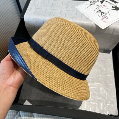 日本RX夏季新款防晒帽女大檐草帽出游度假遮阳帽赫本风气质渔夫帽