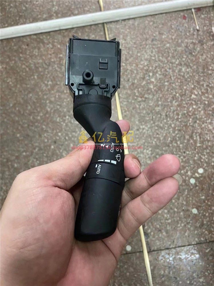 自动雨刮开关亚洲龙凯美瑞卡罗拉