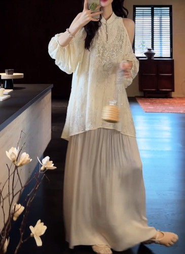 三吉黑花【晴川】新中式蕾丝珠绣露肩国风连衣裙子女夏2026巨好看