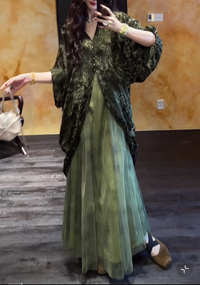 三吉黑花【花未眠】国风练染烧花秋季流行连衣裙子新中式宴会长裙