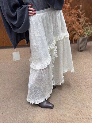 ASY 设计师品牌26PS早春米白色暗纹不规则荷叶边长裙女裙