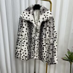 海宁女士时尚 保暖兔毛整皮豹纹皮草外套