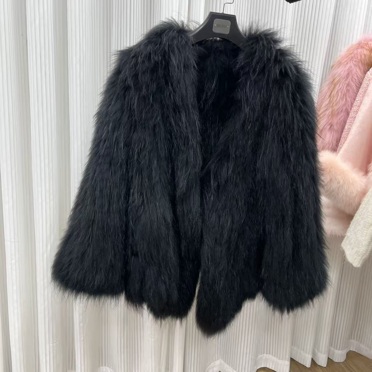 海宁女士时尚貉子毛编织皮草保暖外套