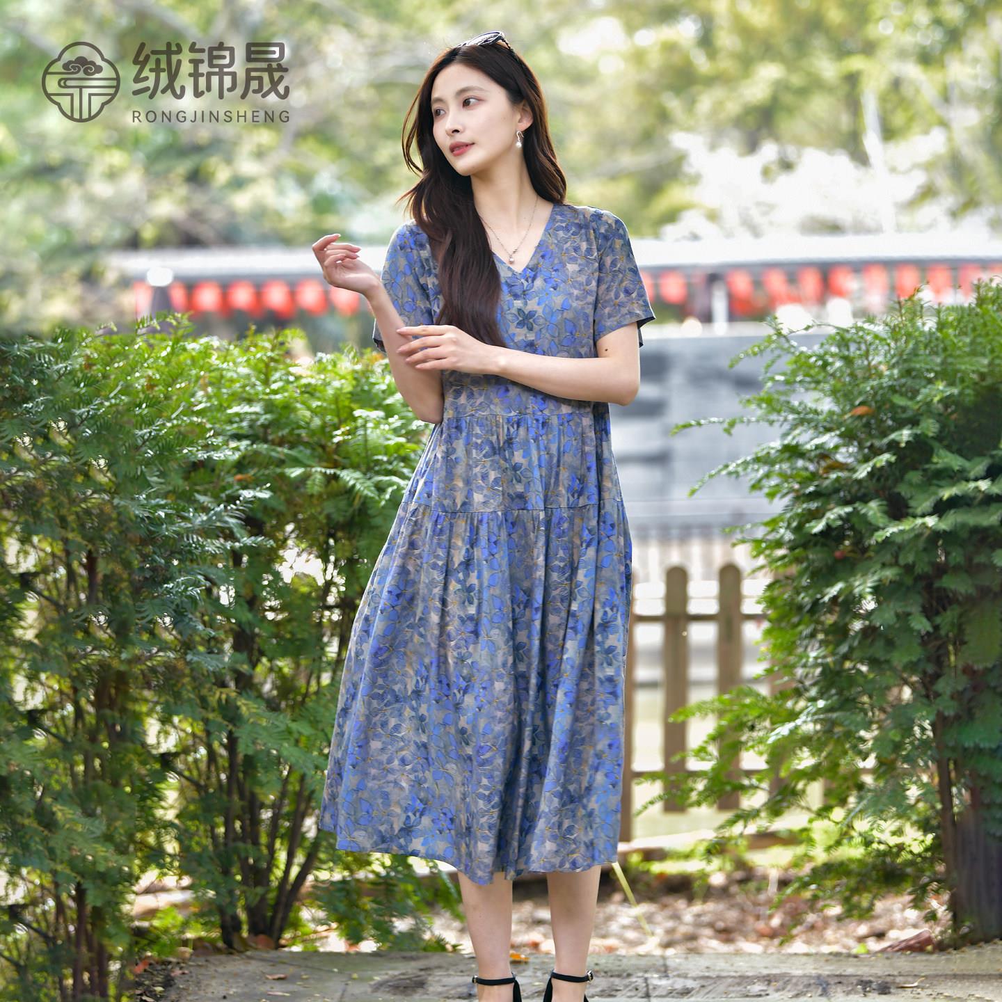 2026夏季新款棉绸连衣裙女人造棉中长款时尚宽松大码旅游度假裙子