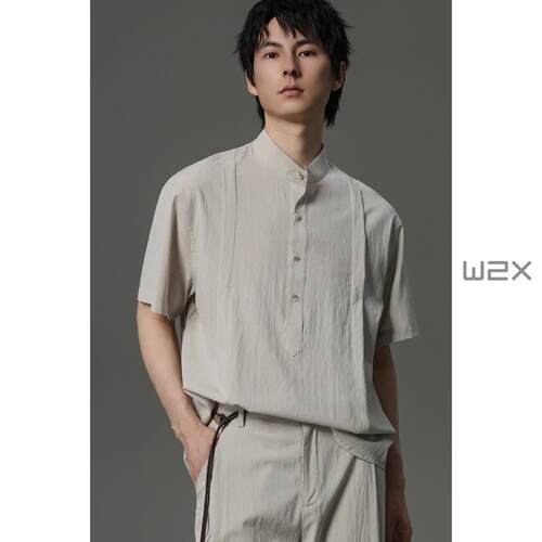 w2x2026夏季新款立领半开襟含亚麻短袖衬衫男设计感冰丝工装衬衣