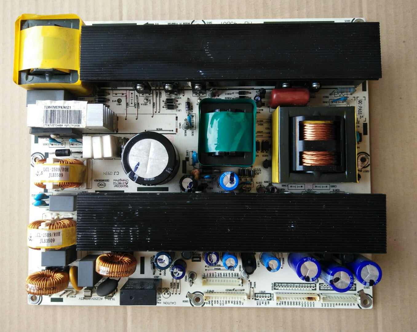 原装海信TLM47V67PK液晶电视电源板RSAG7.820.977/R0H 测试好现货