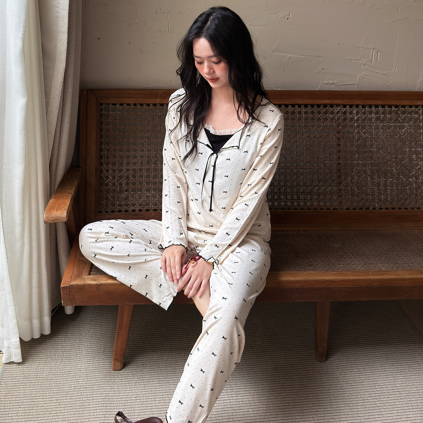 HEARMES 带胸垫睡衣女款春秋季假两件蕾丝可外穿蝴蝶结长裤家居服