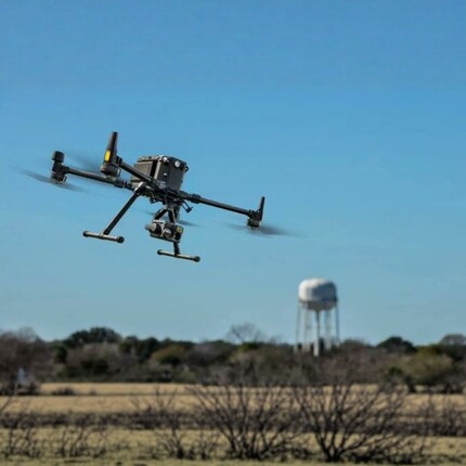 M300RTK 大疆专业无人机数字模型文件格式：stp，3dm格式