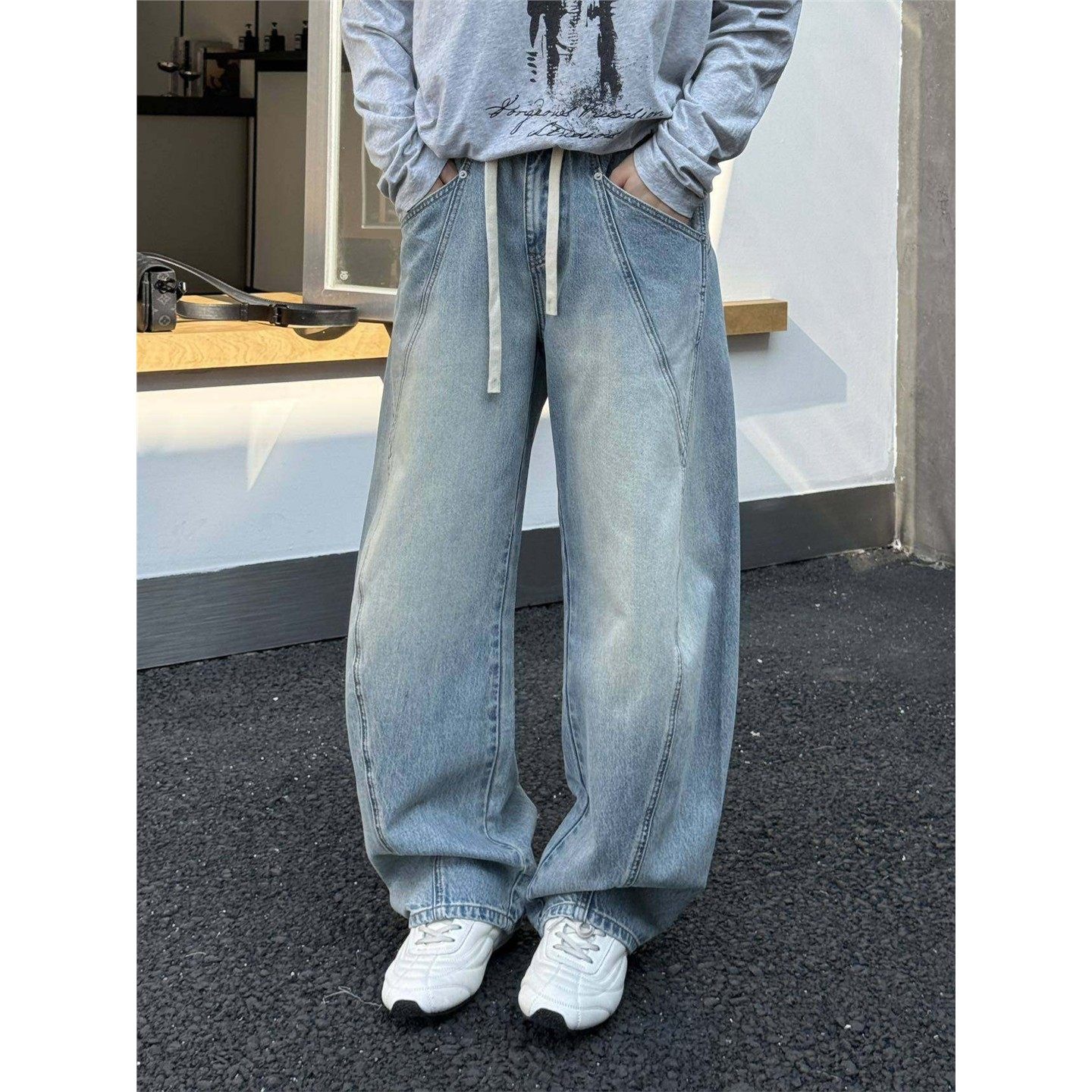 立体线条拼接剪裁浅蓝色弯刀牛仔裤男春季美式百搭痞帅阔腿长裤潮,男装,牛仔裤,淘宝优惠券,粉丝福利购,淘宝优惠卷