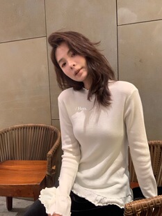 Hers2025秋冬新款简约日常卷边领拼喇叭袖气质针织衫上衣女
