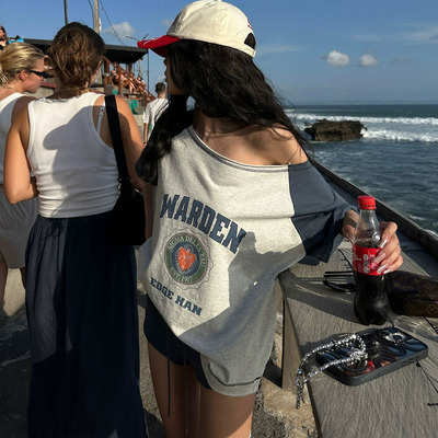 WGWE斜肩短袖T恤上衣女