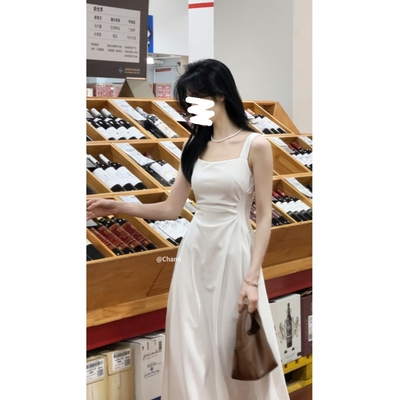 法式温柔白色吊带连衣裙子女夏季