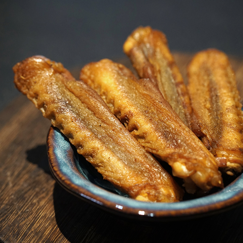 客迁盐焗风干香辣鸭翅中网红零食