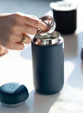 Fellow - Carter Move Mug 双层真空陶瓷保温瓶