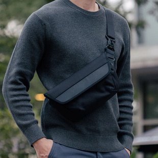 Modern Dayfarer DAYFARER 德国制  防水 小巧精美 休闲轻便跨包