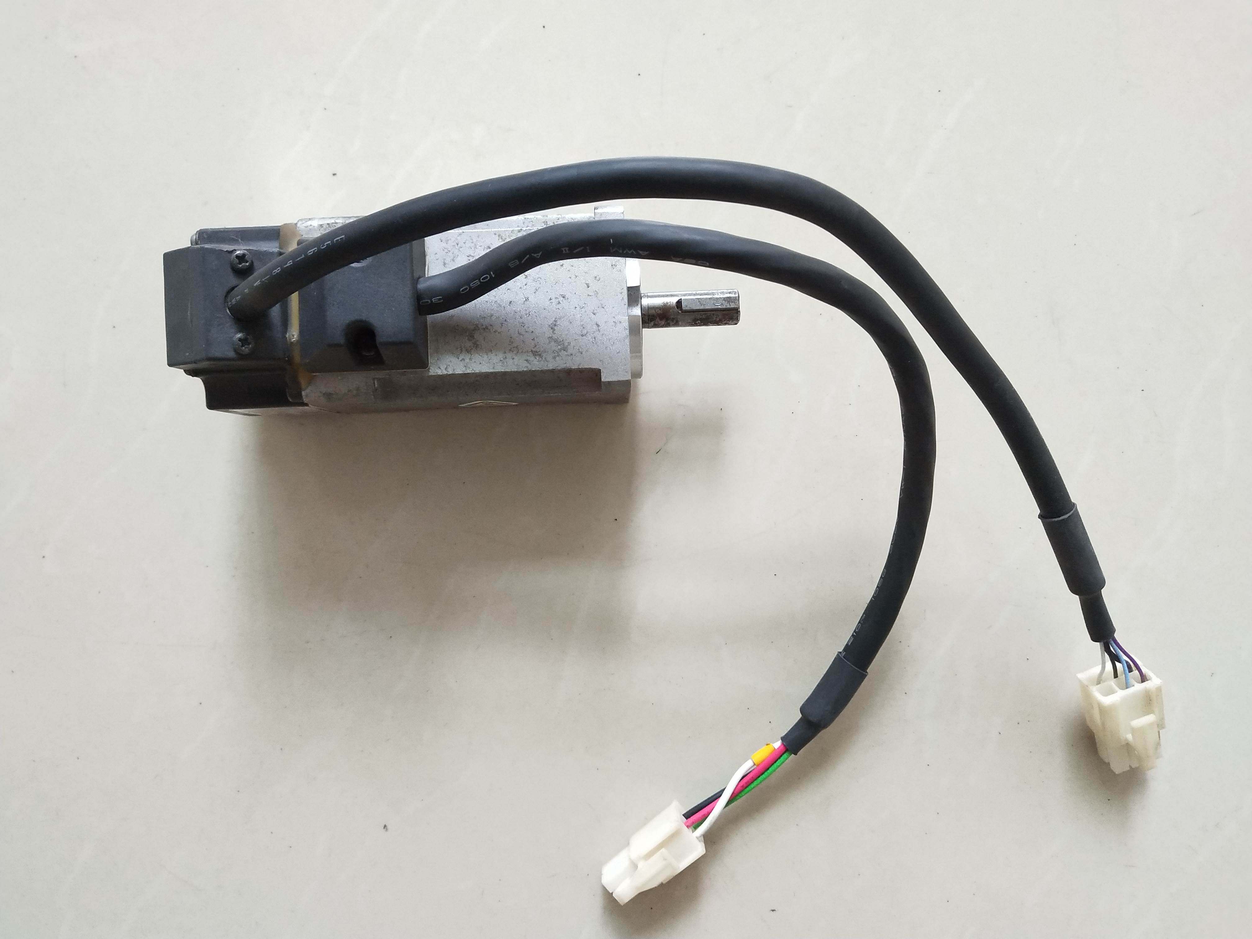 msmd012g1u松下a5小惯量100w伺服电机9成新质保半年询价